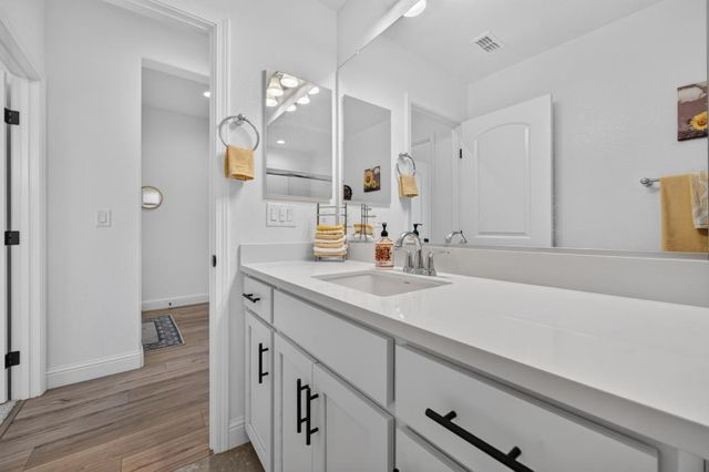 3989 Salt Point Way, Rancho Cordova, CA 95742