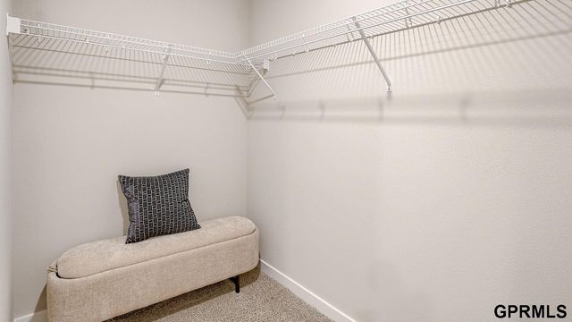 13011 S 66th Avenue, Papillion, NE 68157