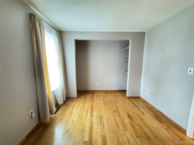 6958 Harvard Lane, Canton Charter Township, MI 48187