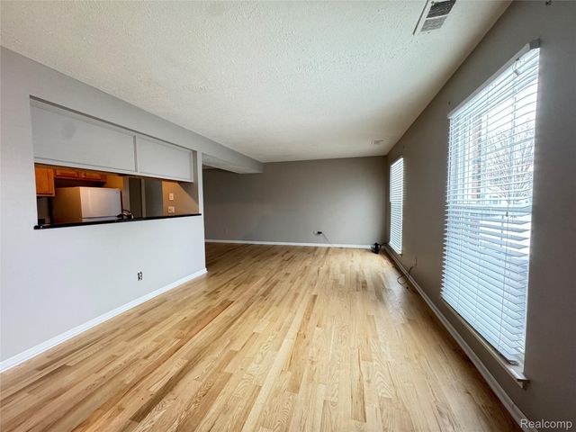 6958 Harvard Lane, Canton Charter Township, MI 48187