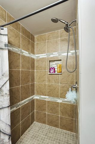 2119 E Vienna Road, Thetford Twp, MI 48420