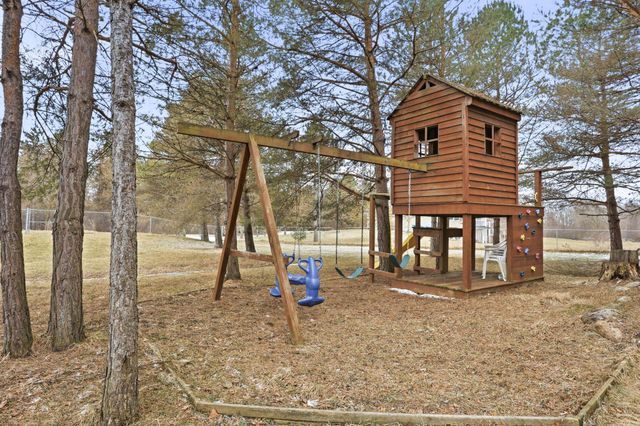 2119 E Vienna Road, Thetford Twp, MI 48420