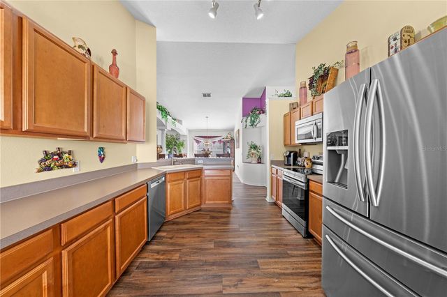 2513 CROWN RIDGE CIRCLE, Kissimmee, FL 34744