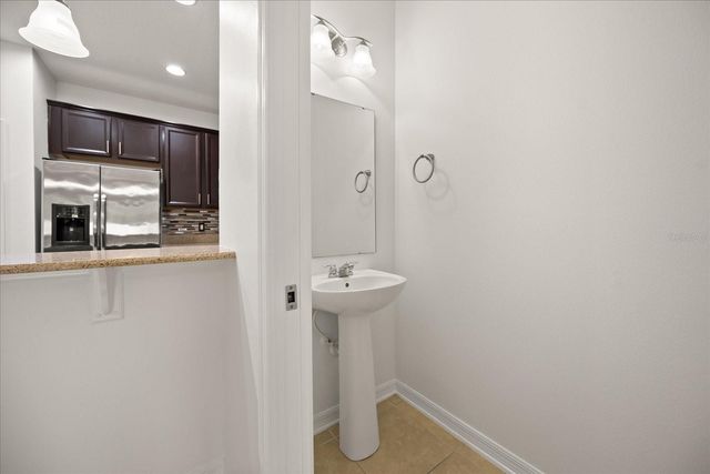 9161 SHEPTON STREET, Orlando, FL 32825