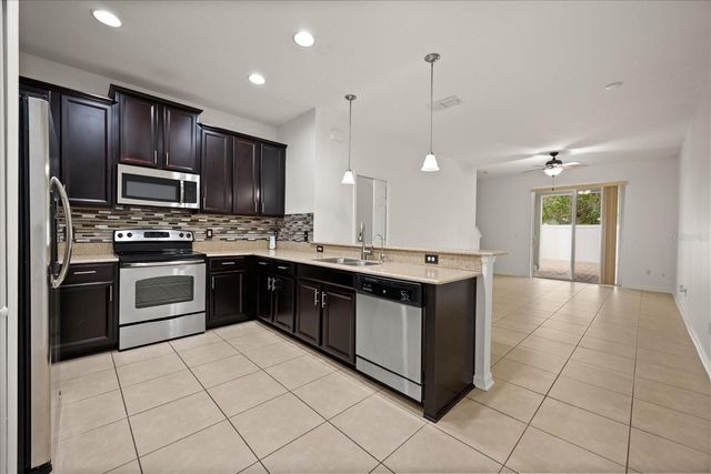 9161 SHEPTON STREET, Orlando, FL 32825