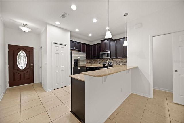 9161 SHEPTON STREET, Orlando, FL 32825