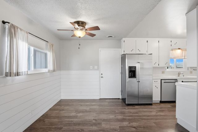 1805 Myrtlewood Dr, Ceres, CA 95307