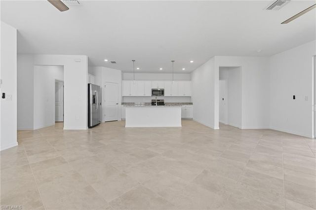 3984 Sweet Alyssum TER, Alva, FL 33920