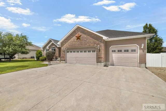 3879 E 12 N, Rigby, ID 83442