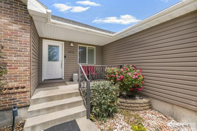 3879 E 12 N, Rigby, ID 83442