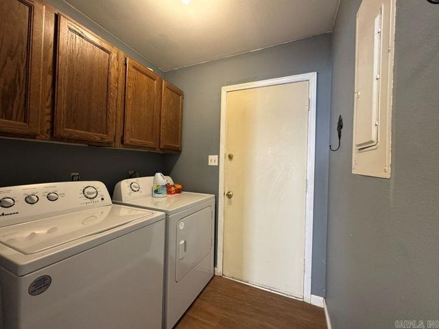 1000 W 17th Terrace, Russellville, AR 72801