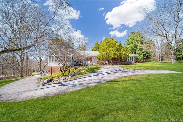 650 Netherwood Road, Hyde Park, NY 12538