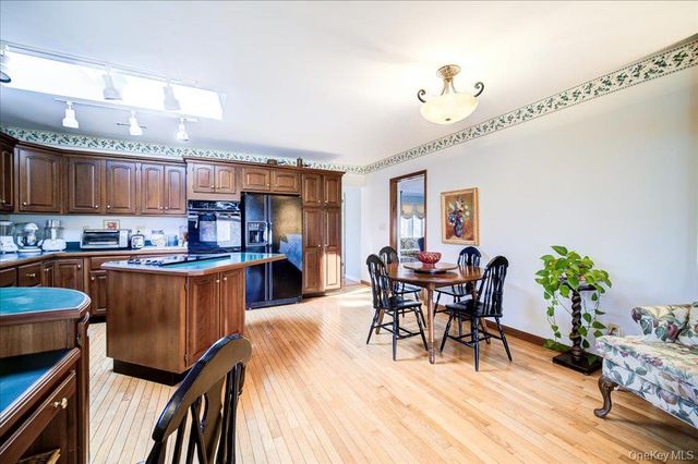 650 Netherwood Road, Hyde Park, NY 12538