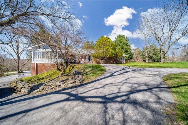 650 Netherwood Road, Hyde Park, NY 12538