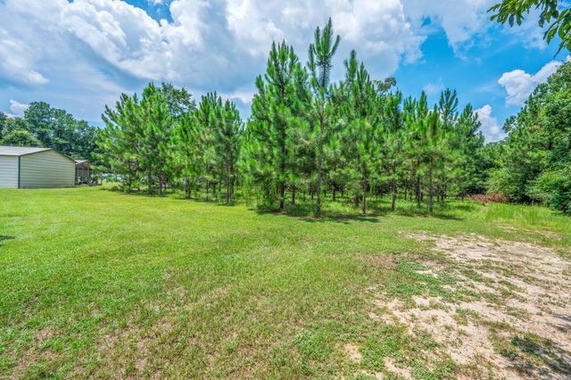 48 Cannon Drive, Laurel Hill, FL 32567