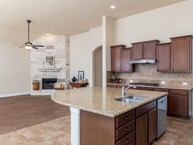 21301 Merveil DR, Pflugerville, TX 78660