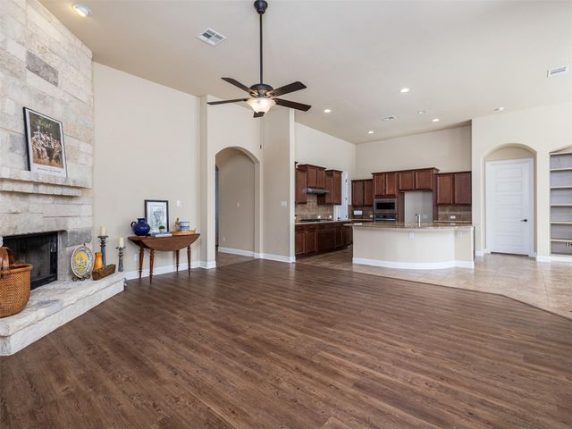 21301 Merveil DR, Pflugerville, TX 78660