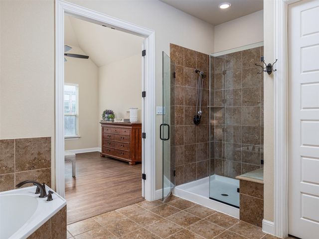 21301 Merveil DR, Pflugerville, TX 78660