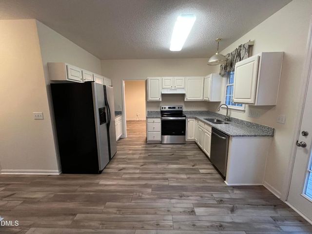 203 Caraway Lane, Cary, NC 27519