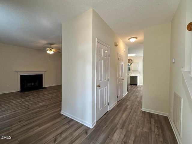 203 Caraway Lane, Cary, NC 27519