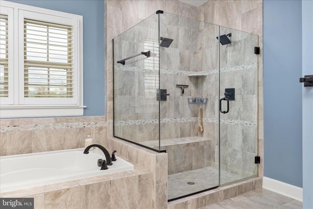 6443 BOB WHITE DR, Warrenton, VA 20187