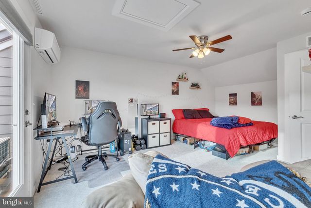 1723 BEECH LEAF ST, Dumfries, VA 22026