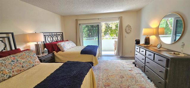 3212 NE 12th Street 202, Pompano Beach, FL 33062