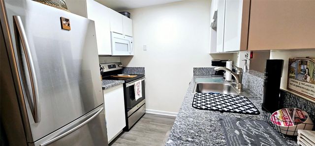 3212 NE 12th Street 202, Pompano Beach, FL 33062