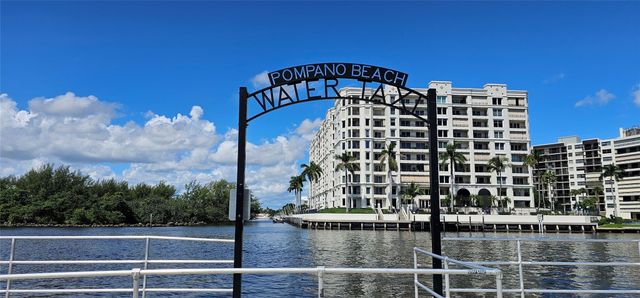 3212 NE 12th Street 202, Pompano Beach, FL 33062