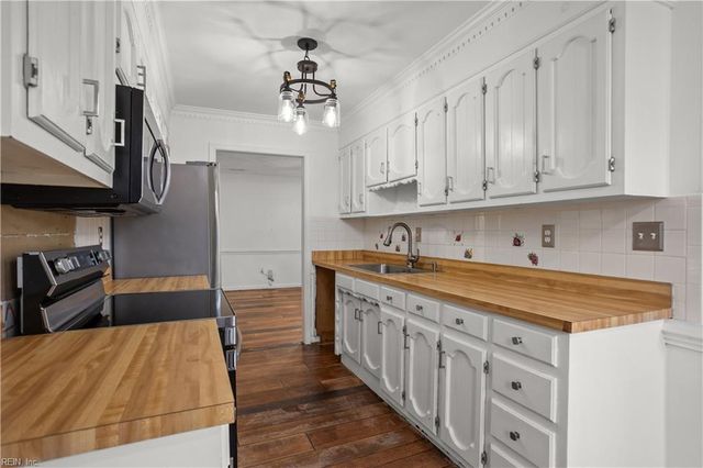 213 Cedar Creek TER, Chesapeake, VA 23322