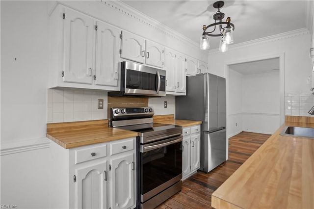 213 Cedar Creek TER, Chesapeake, VA 23322