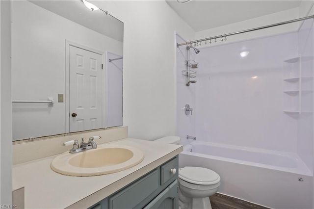 213 Cedar Creek TER, Chesapeake, VA 23322