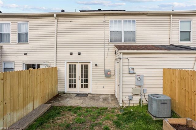 213 Cedar Creek TER, Chesapeake, VA 23322