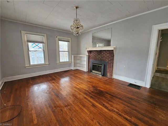 4902 Cherry Street, Winston-salem, NC 27105