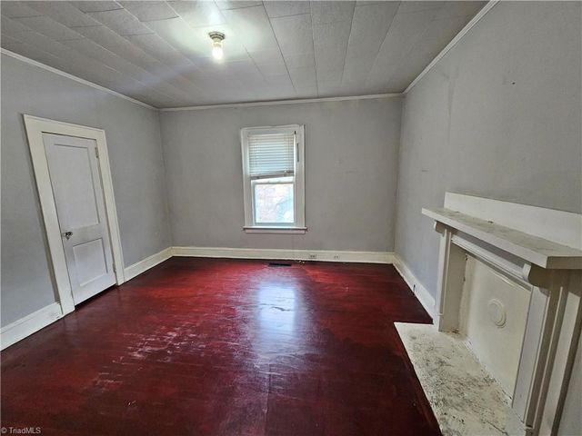 4902 Cherry Street, Winston-salem, NC 27105