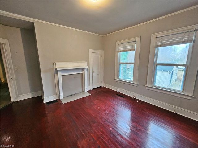 4902 Cherry Street, Winston-salem, NC 27105