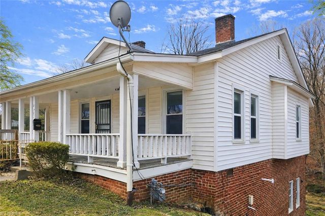 4902 Cherry Street, Winston-salem, NC 27105