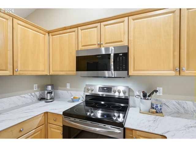 4645 L St, Washougal, WA 98671