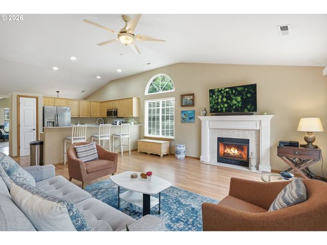 4645 L St, Washougal, WA 98671