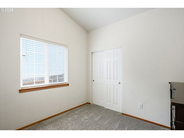 4645 L St, Washougal, WA 98671