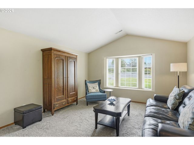 4645 L St, Washougal, WA 98671