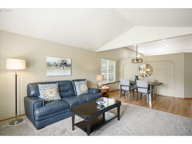 4645 L St, Washougal, WA 98671