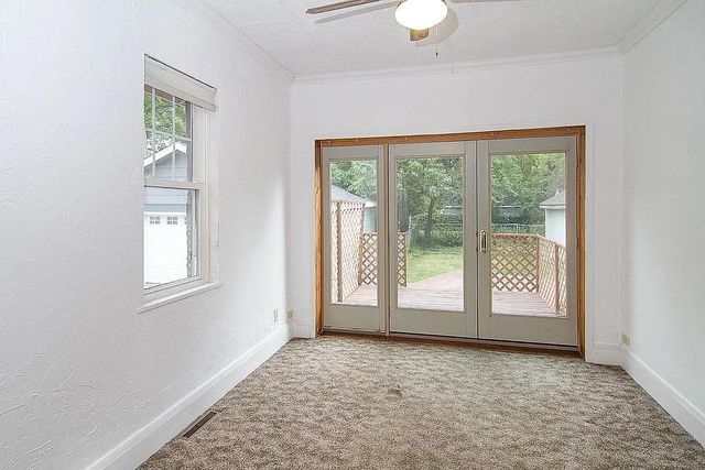 1112 University Drive S, Fargo, ND 58103