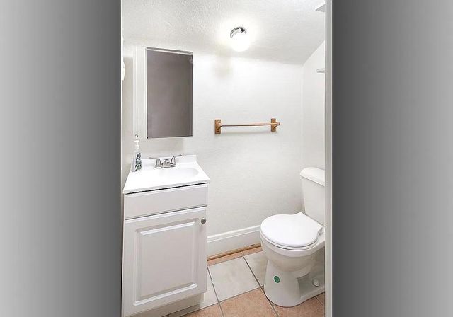 1112 University Drive S, Fargo, ND 58103