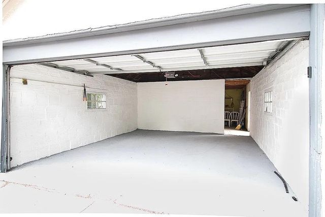1112 University Drive S, Fargo, ND 58103