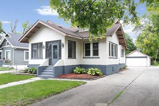 1112 University Drive S, Fargo, ND 58103