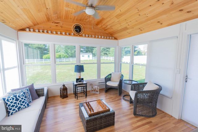 217 WHITMER RD, Shenandoah Junction, WV 25442