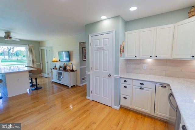 217 WHITMER RD, Shenandoah Junction, WV 25442