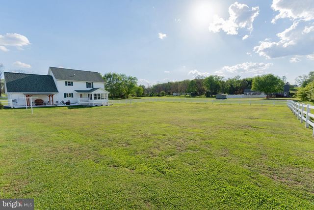 217 WHITMER RD, Shenandoah Junction, WV 25442