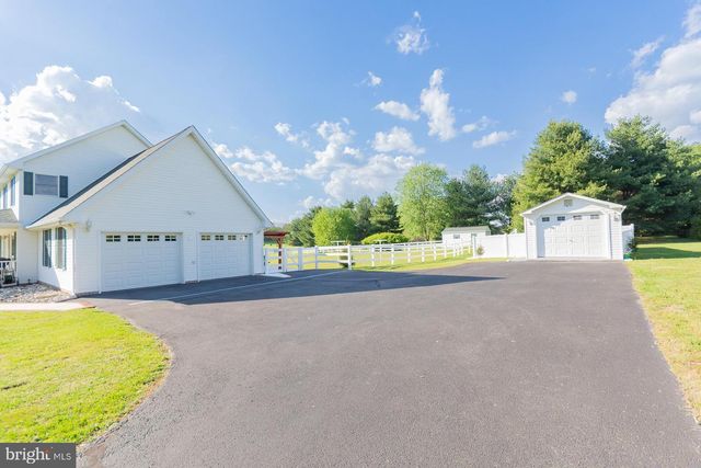 217 WHITMER RD, Shenandoah Junction, WV 25442